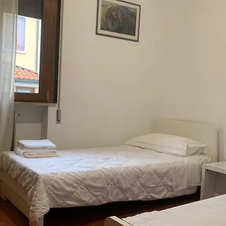 Megiaro -vicino Ospedale -ederle Apartamento *